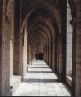 Krużganki Sacro Convento w Asyżu